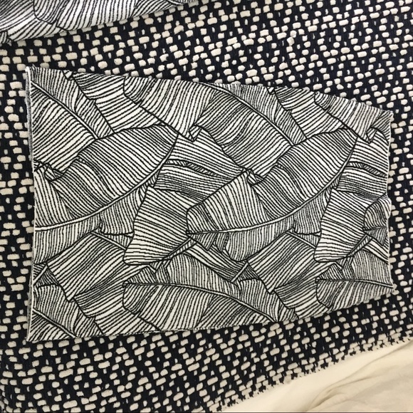 Ella Moss black & white palm print skirt & top - Picture 6 of 7